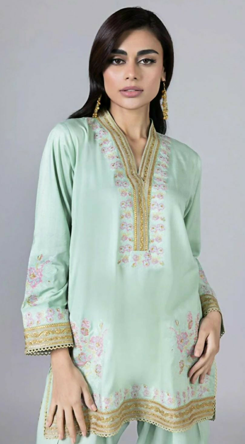 EF7D7BC4-F499-4C72-AE69-81646F645D2D