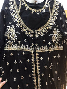 Ethnic | Women Branded Formals | Medium | Worn Once