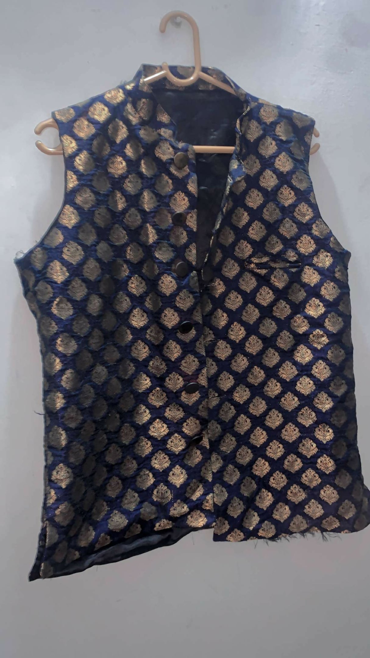 Black Waist Coat | Men Jackets & Coats | Medium | Preloved