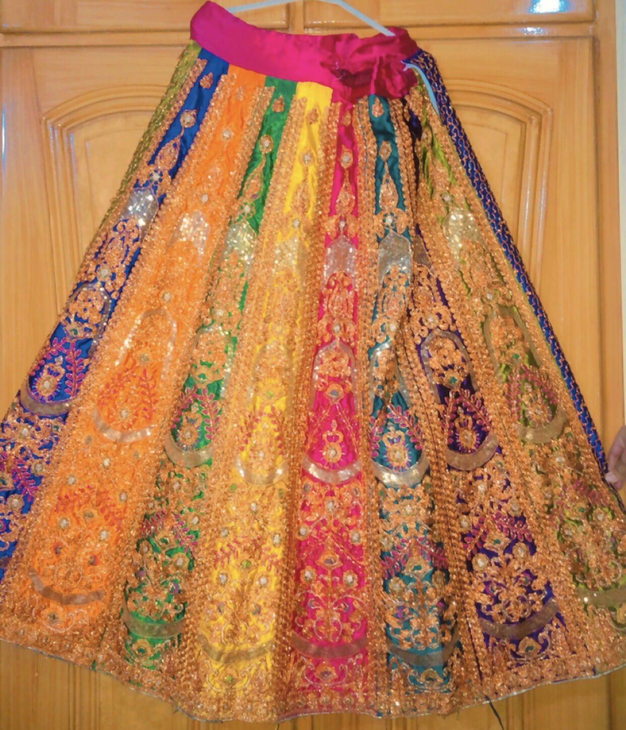 Mehendi Suit | Women Locally Made Formals | Medium | Worn Once