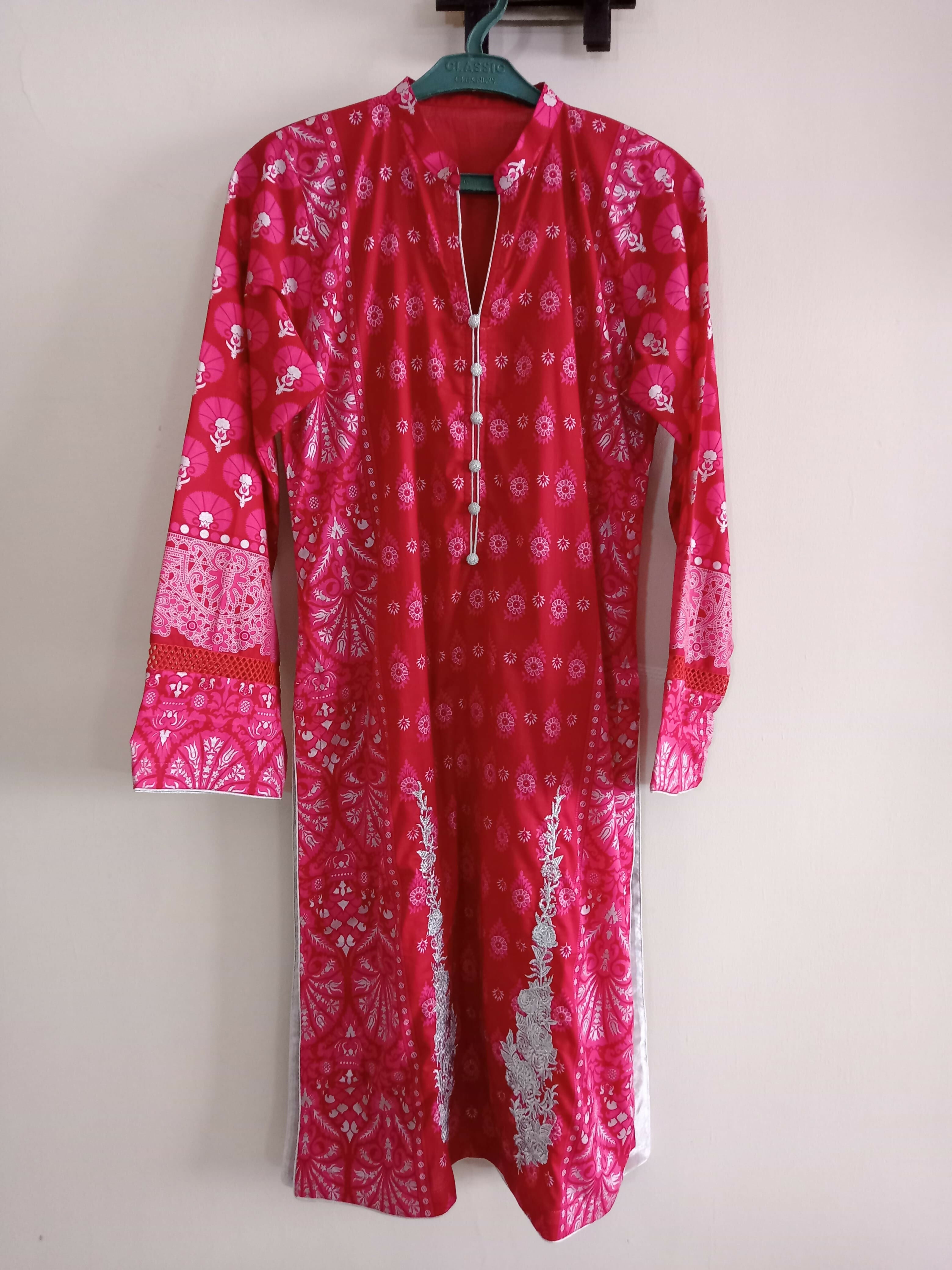 Embroided Kurta | Women Locally Made Kurta | Small | New