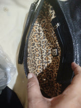 Guess | Women Bags | Clutches | Medium | Preloved