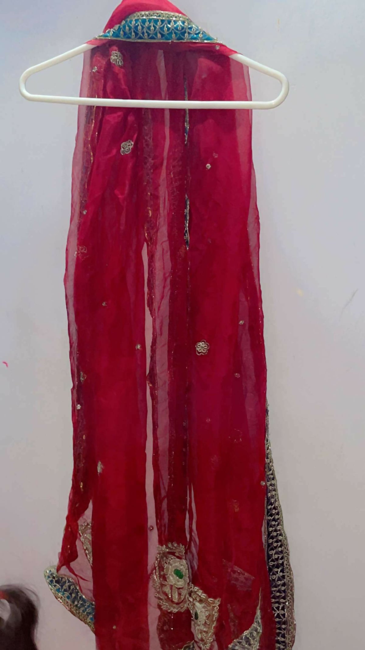 Embroidered Duppata | Women Accessories | Duppatas & Shawls | Red | Large | Preloved