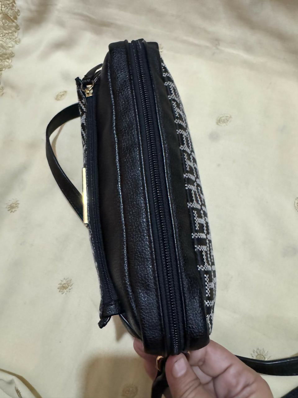 Tommy Hilfiger | Women Bags | Small | Preloved