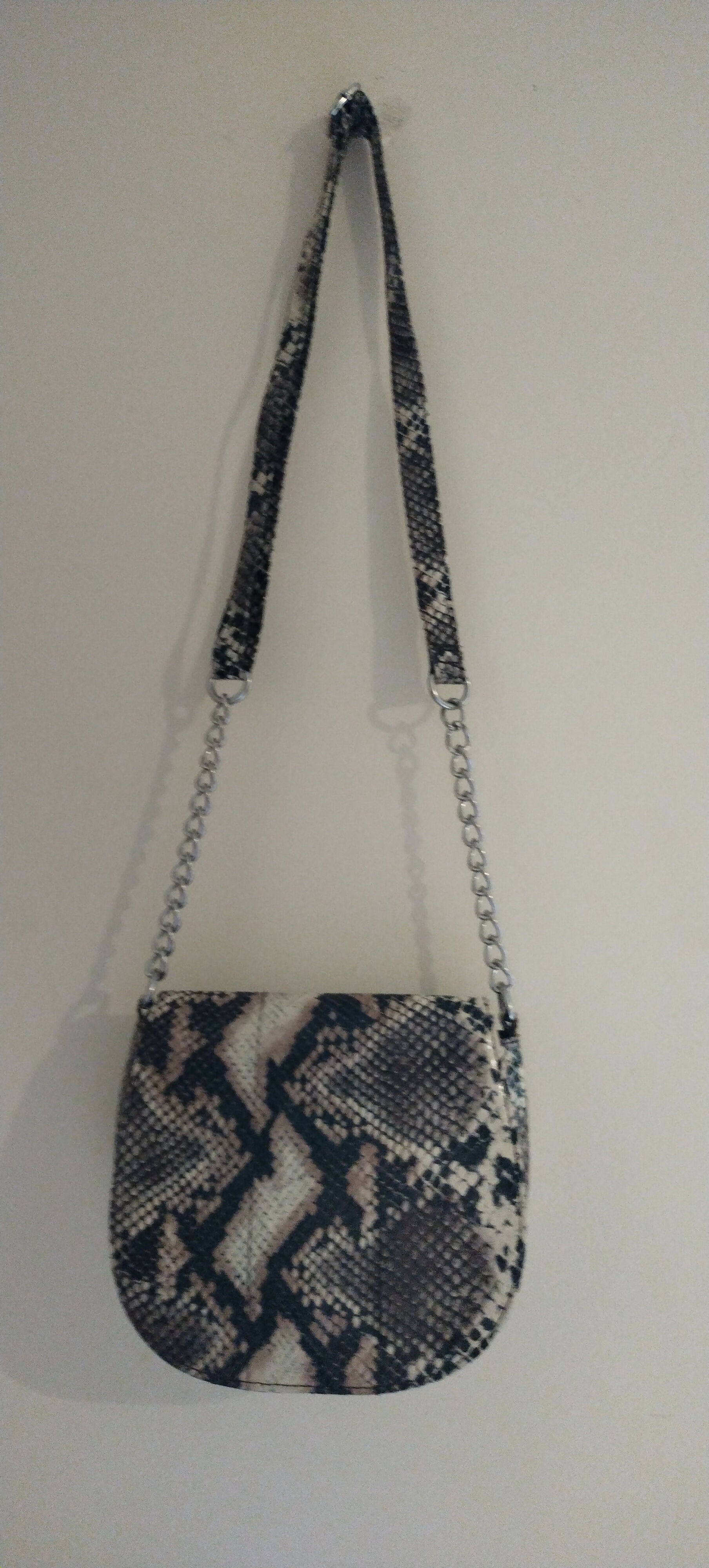 Brown Snake Textured Crossbody Bags | Women Bags | Medium | New