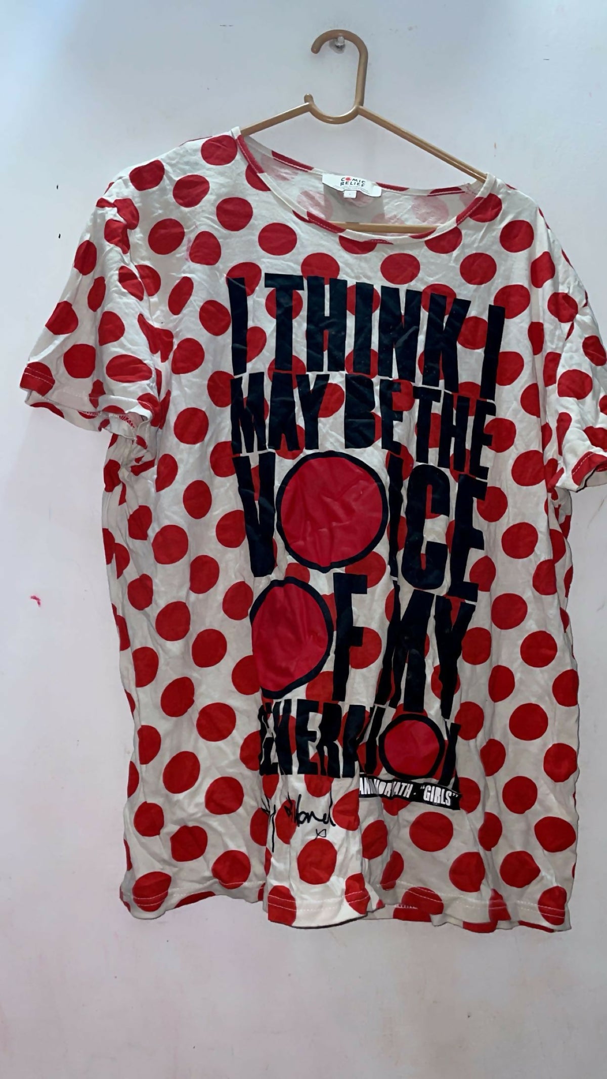Red T-Shirt | Women Tops & Shirts | Large | Preloved