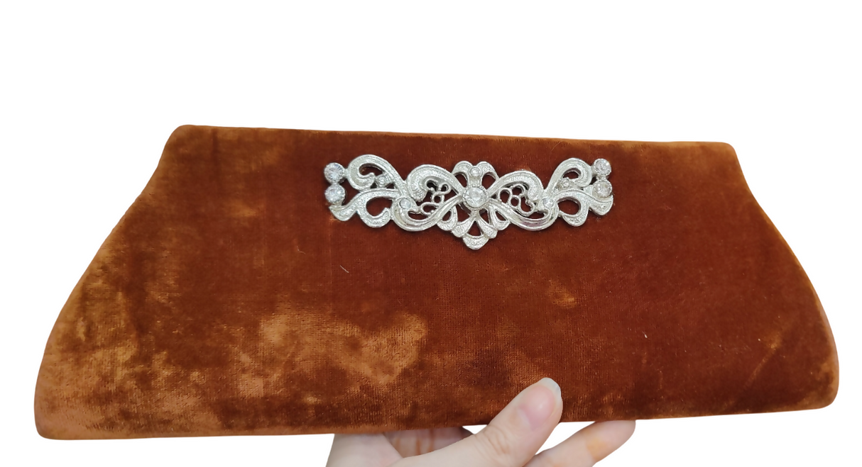 6UuKdHjWWl-Photoroom