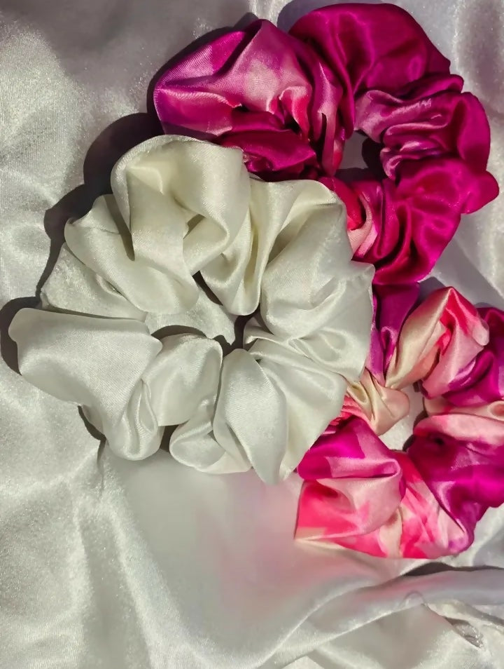 Pinteresty Scrunchie| Hair accessories | Women Accessories | Brand New
