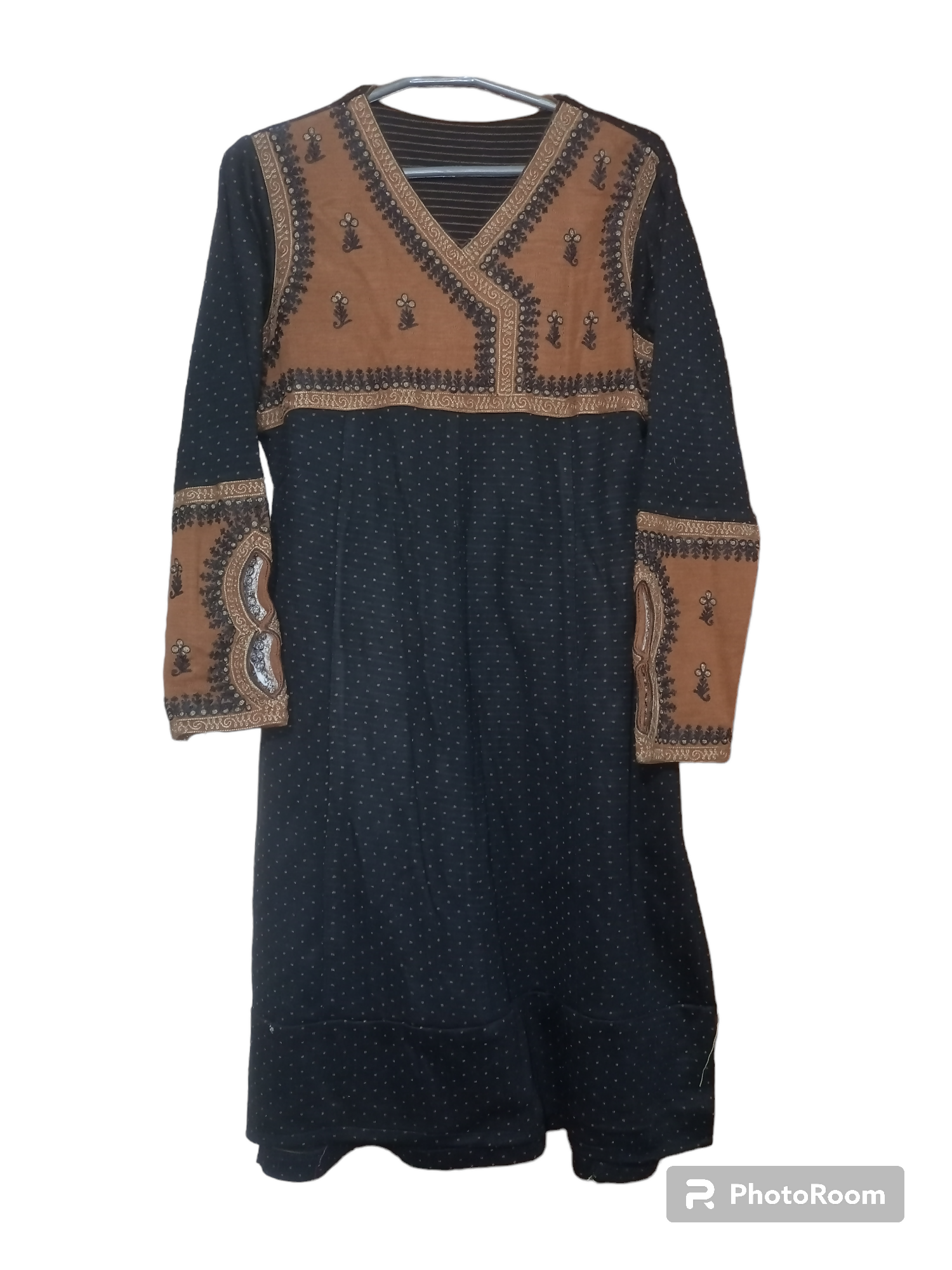 Two piece winter Suit | Women Locally Made Kurta | Large | Worn Once