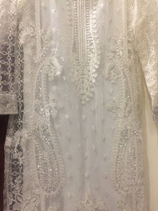 Embroided White Suit 4 PC | Women Locally Made Formals | Medium | Preloved