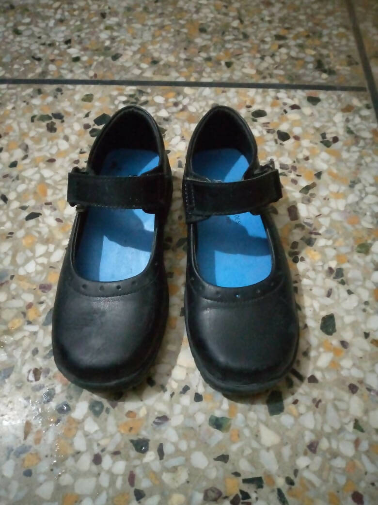 Bata | Kids | Girls Shoes | Size: 12 | Preloved