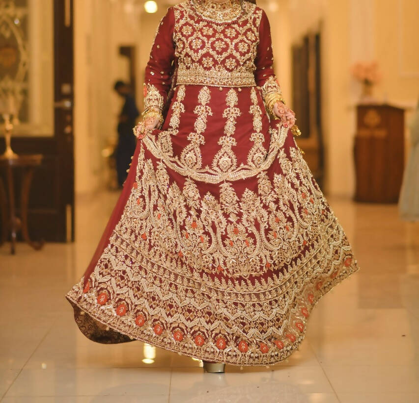 Red Barat lehnga | Women Bridals | Worn Once