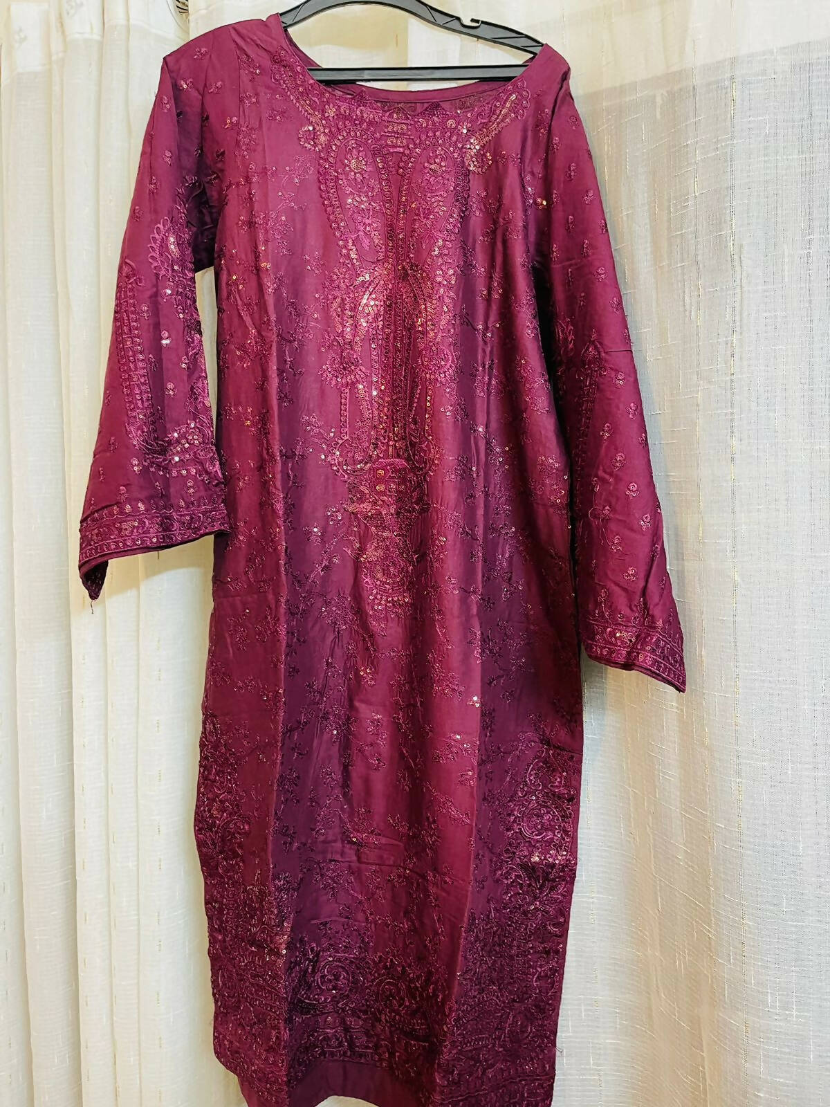 Zara Shahjan| Formal Suit | Women Branded Kurta | Medium | Worn Once