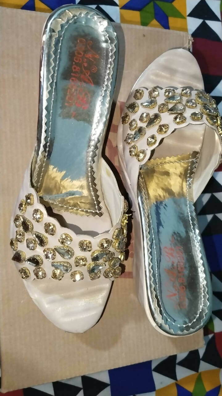 Zara | Gold Sandal (Size: 7) | Women Shoes | Preloved