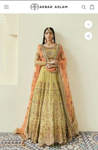 Akbar Aslam | Women Branded Formals | Small | Preloved