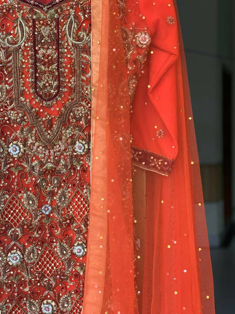 Formal Heavy Embroided suit (Size: M ) | Women Formals | Preloved