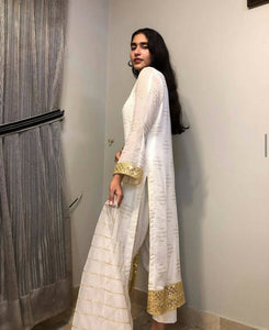 Beautiful Long white kameez with golden detailing | 2 pcs Shirt dupatta | Women Formals | Size medium | New
