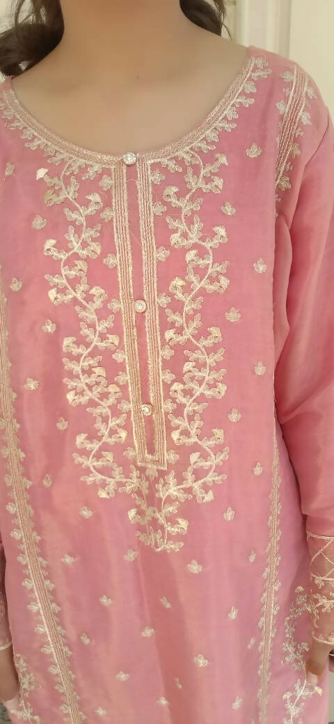 Pink Kurta With Trouser | Women Locally Made Formals | Medium | New