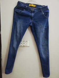 Jeans pant (Size: S ) | Women Bottoms & Pants | Preloved
