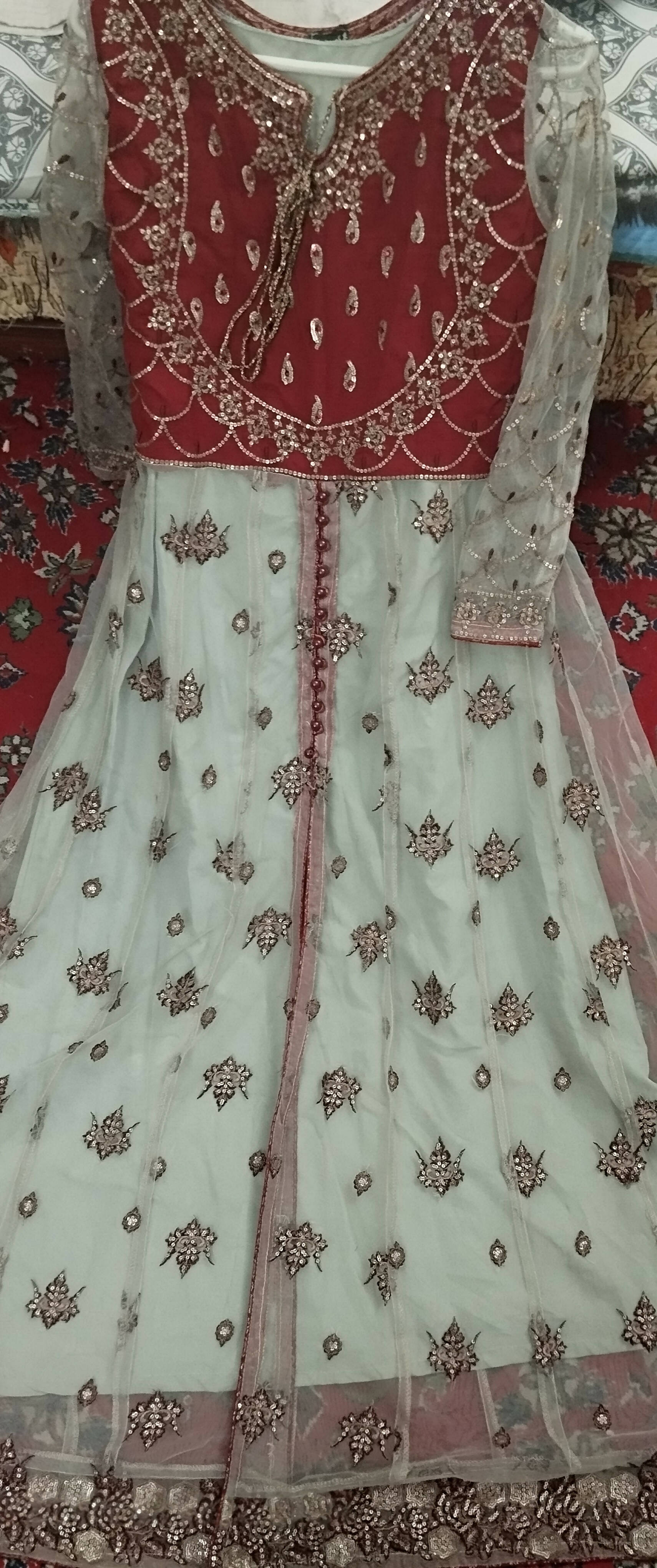 Naqoosh | Women Branded Formals | Small | New