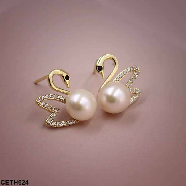 Golden Stud | Women Jewelry | Earrings | New