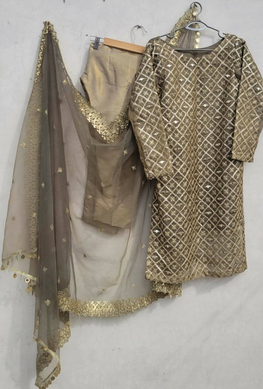 Sheesha Work Suit | Women Locally Made Formals | Worn Once