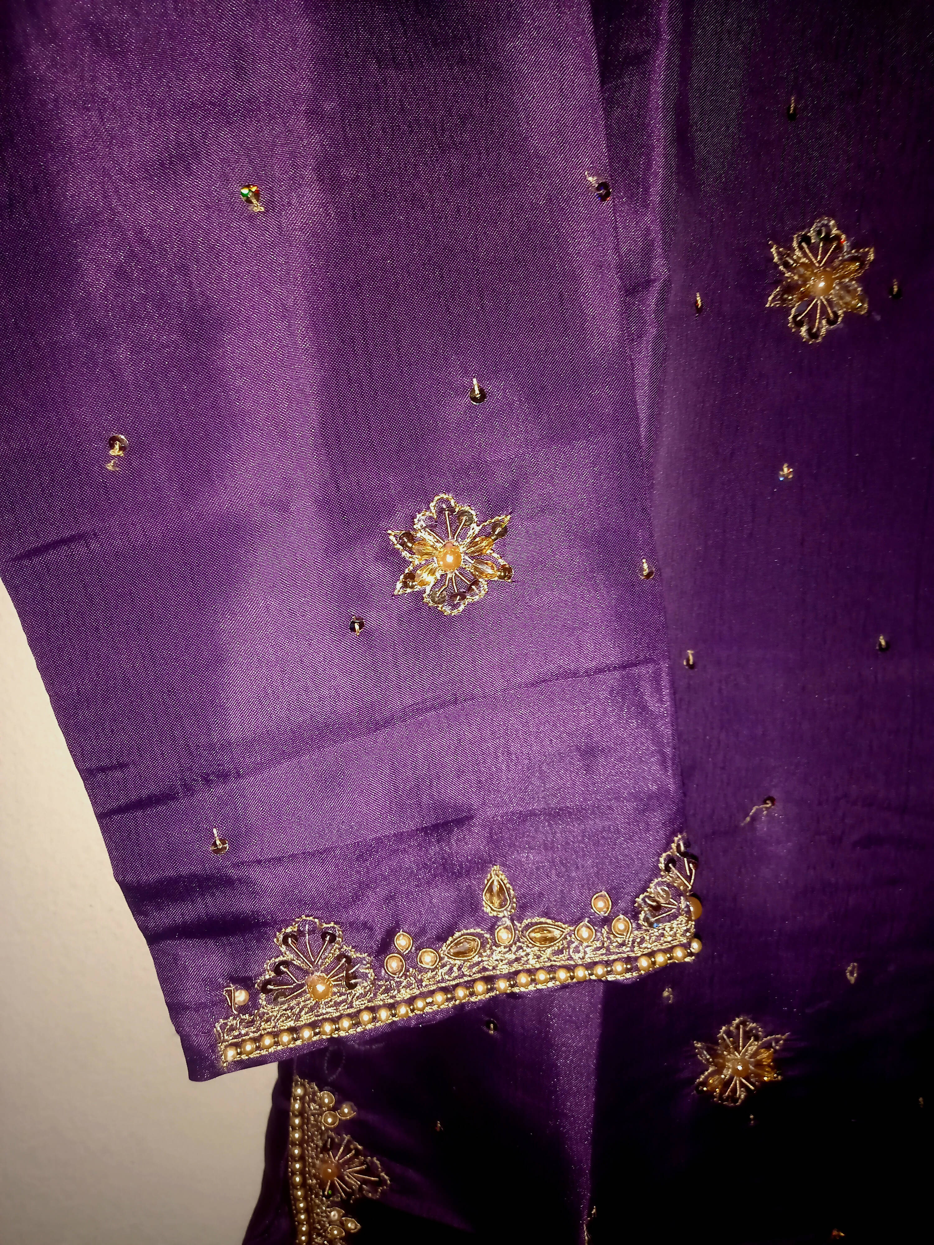 Stylish Gharara Suit | Women Locally Made Formals | Small | Preloved