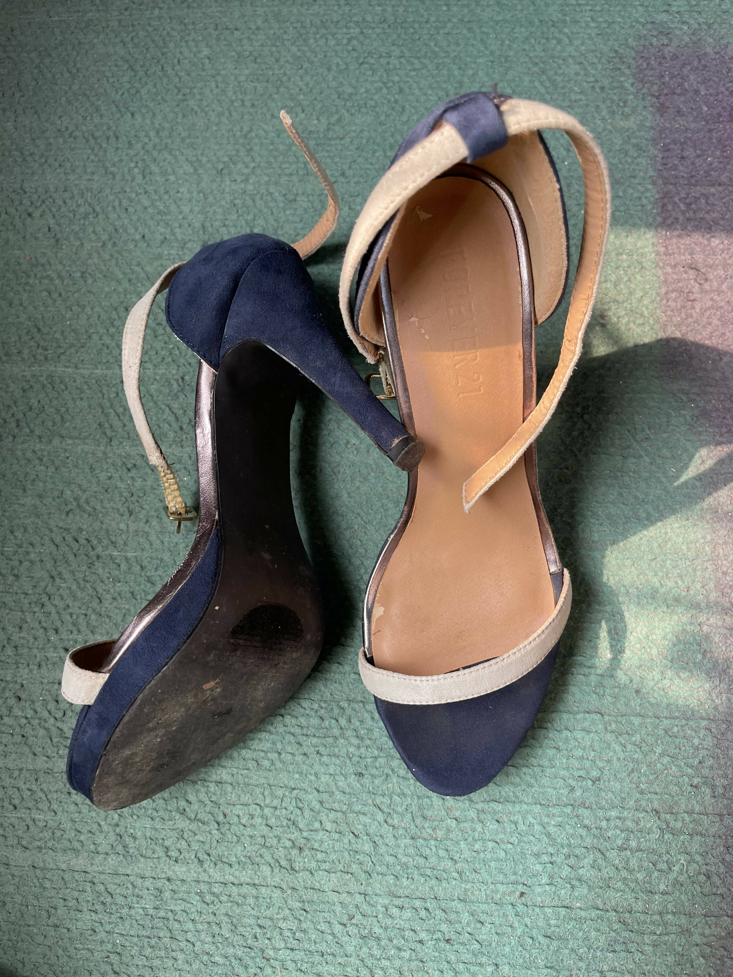 Forever 21 | Beige Heels | Women Shoes | Preloved