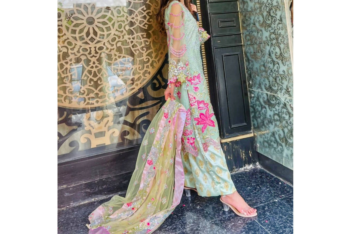 Floral 3pc stitched suit | Women Locally Made Formals | Small | Preloved