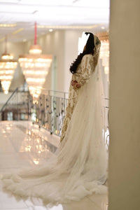 Bridal Tail Maxi | Women Bridals | Small | Worn Once