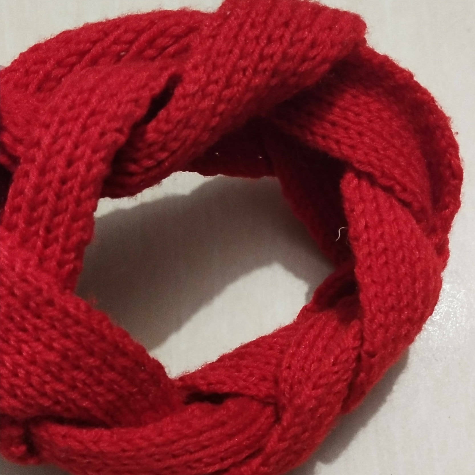 TJ Wholesale | Red Hair Band | Girls Hairbands & Hair Accessories | Small | Preloved