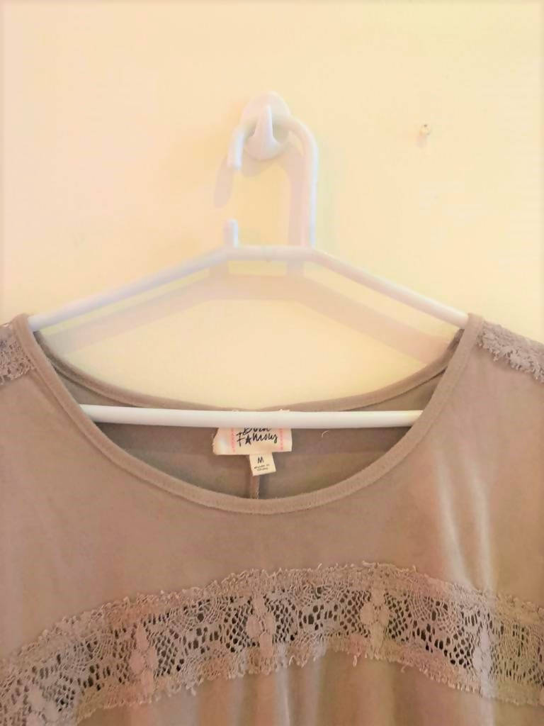 Born Famous | Beige Top | Women Tops & Shirts | Preloved