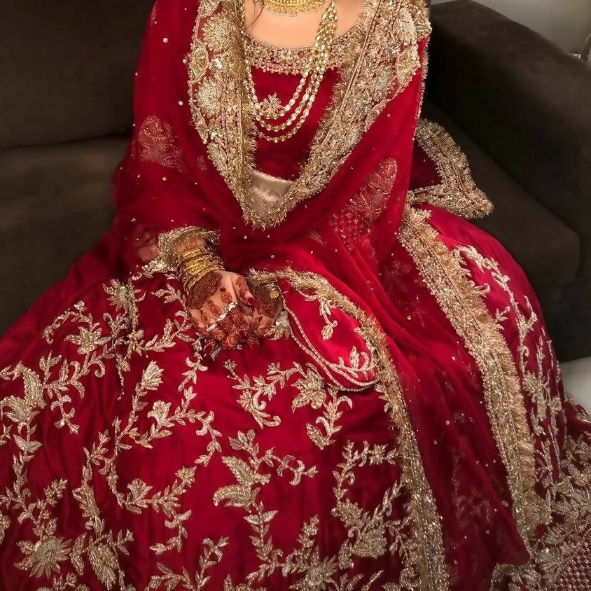 Beautiful Red Bridal Suit | Women Bridals | Small | Worn Once