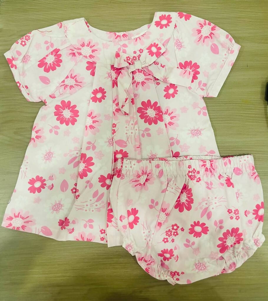 Pink Outfit Set 0-3 months | Girls Skirts & Dresses | Preloved