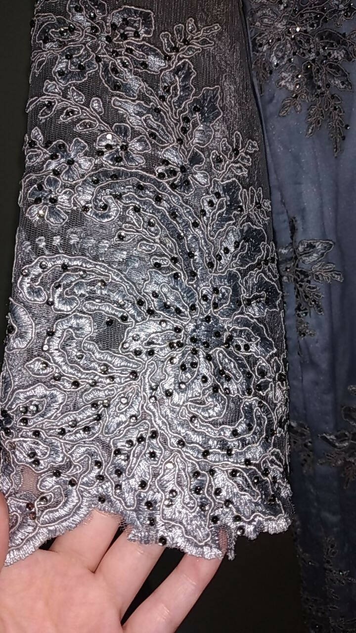 Silver Net Suit | Women Locally Made Formals | Large | Preloved