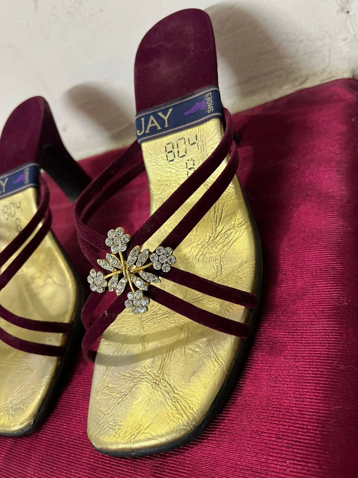 Jay Shoes | Maroon Velvet Heels | Women Shoes | Size: 8 | Preloved