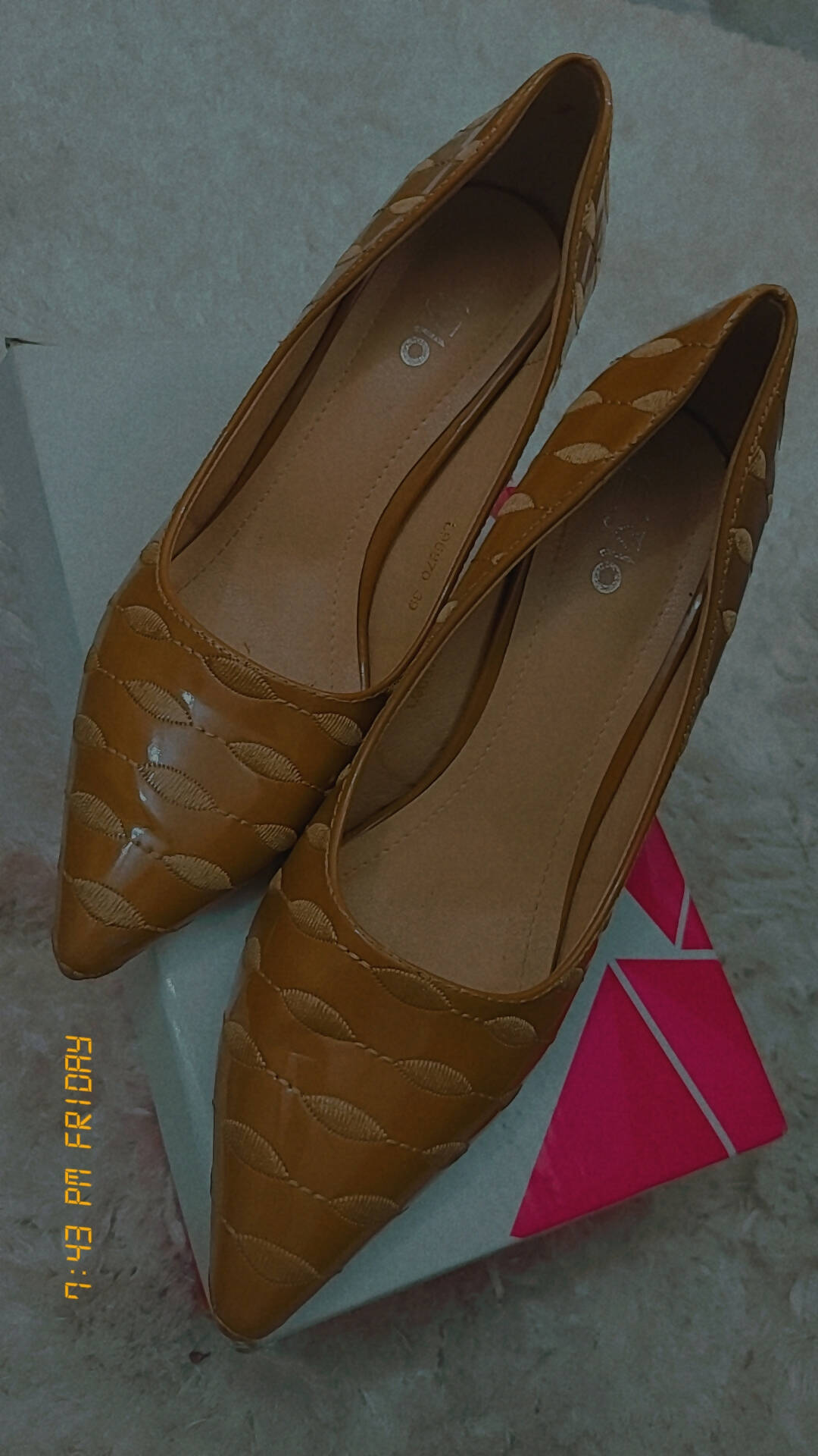 Heels | Golden Heels (Size; 39) | Women Shoes | New