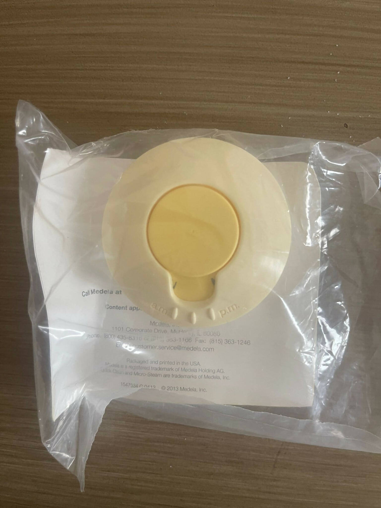 Medela | Breastmilk Labeling Lids | Baby Accessories | Brand New