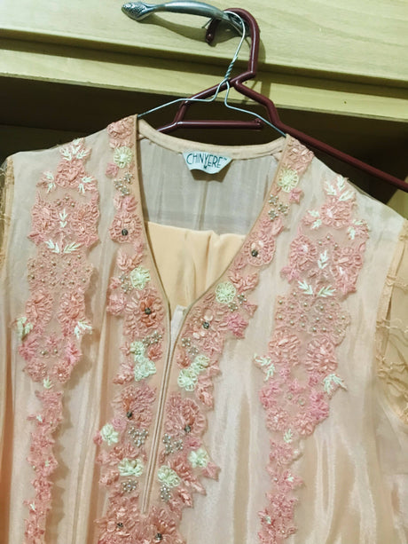 E45015B7-E76C-4D3B-BD70-E9D9A2CE30E0