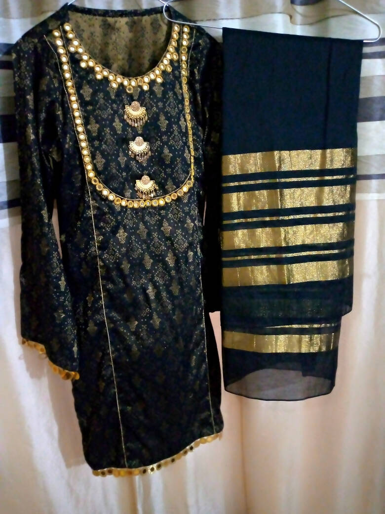 Black jacquard 3 PC outfit | Women Locally Made Formals | Medium | Worn Once