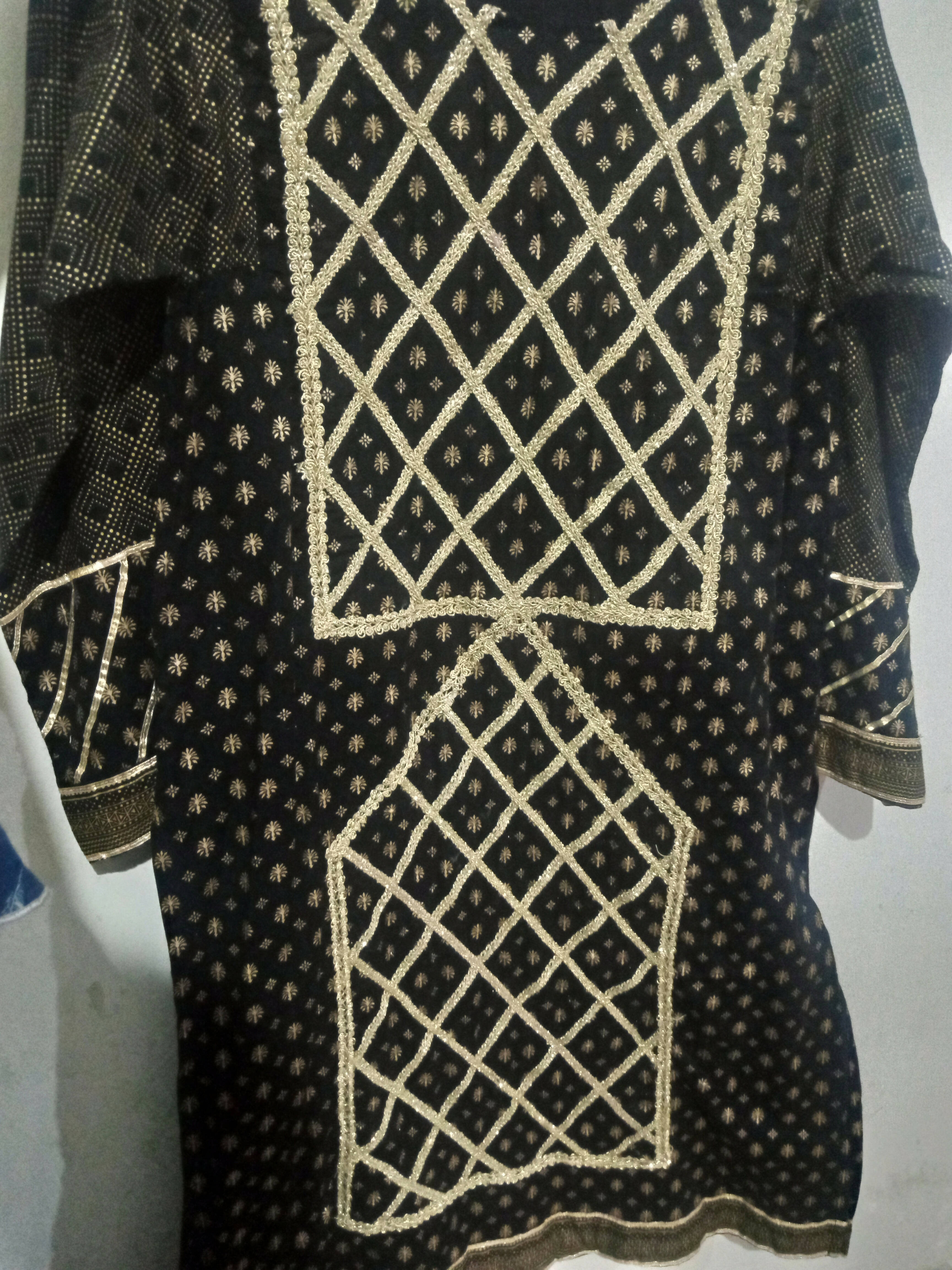 Party Wear 2 Pc Suit | Women Locally Made Kurta | Small | Worn Once