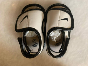 Nike | Beige Kids Shoes | Kids Boy Shoes | Size 6-12mths | Preloved