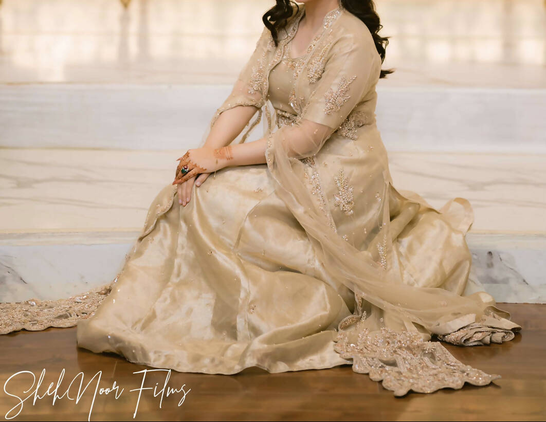 Beautiful Organza Gown with Ravishing Maxi | Women Locally Made Formals | Small | Worn Once