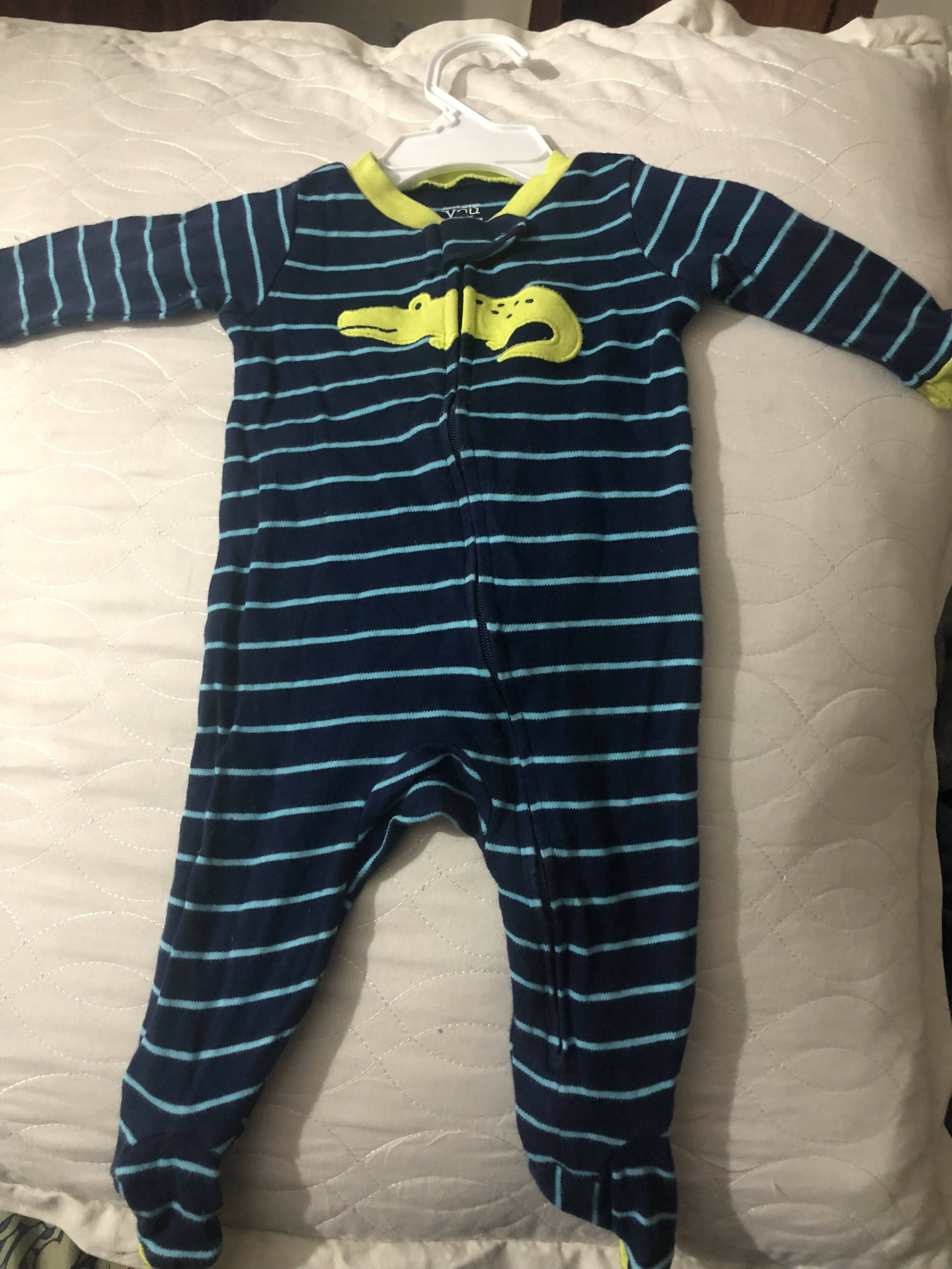Carters | Striped Onesie | Baby Bodysuits & Onesies | Preloved