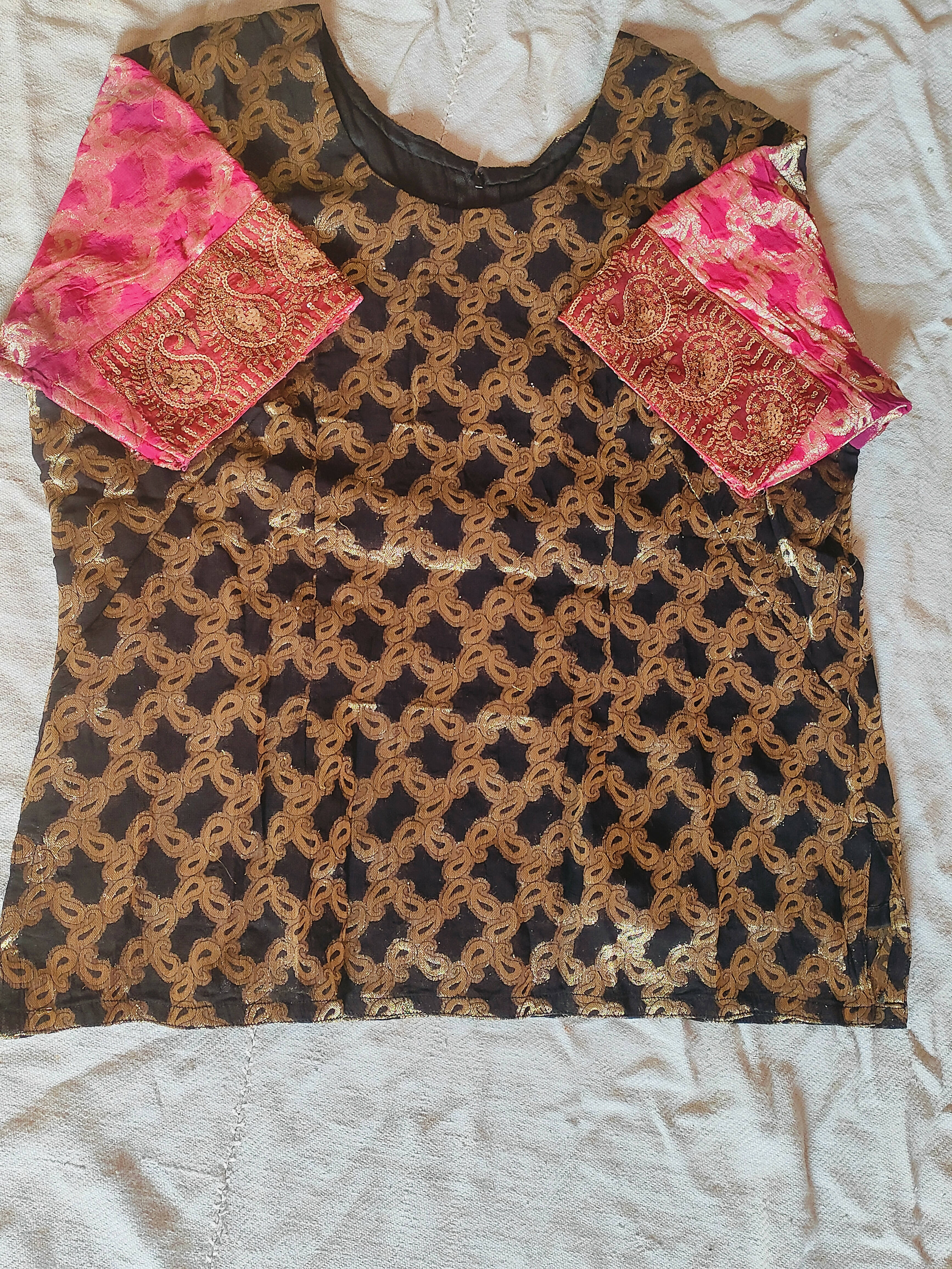 Saari | Women Sarees | Women Formals | Large | Preloved