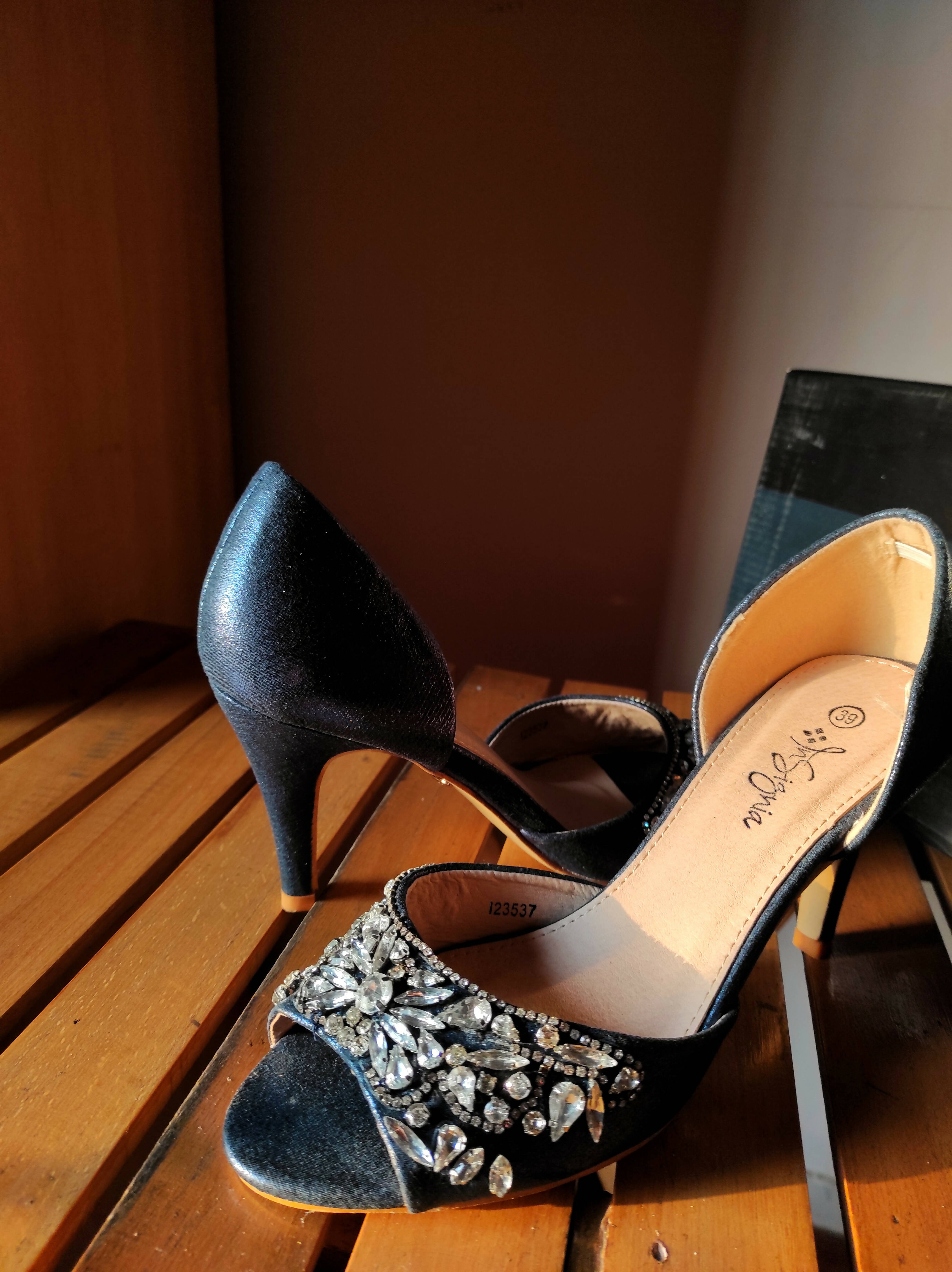 Insignia | Navy Blue Stones Heels | Women Shoes | Worn Once