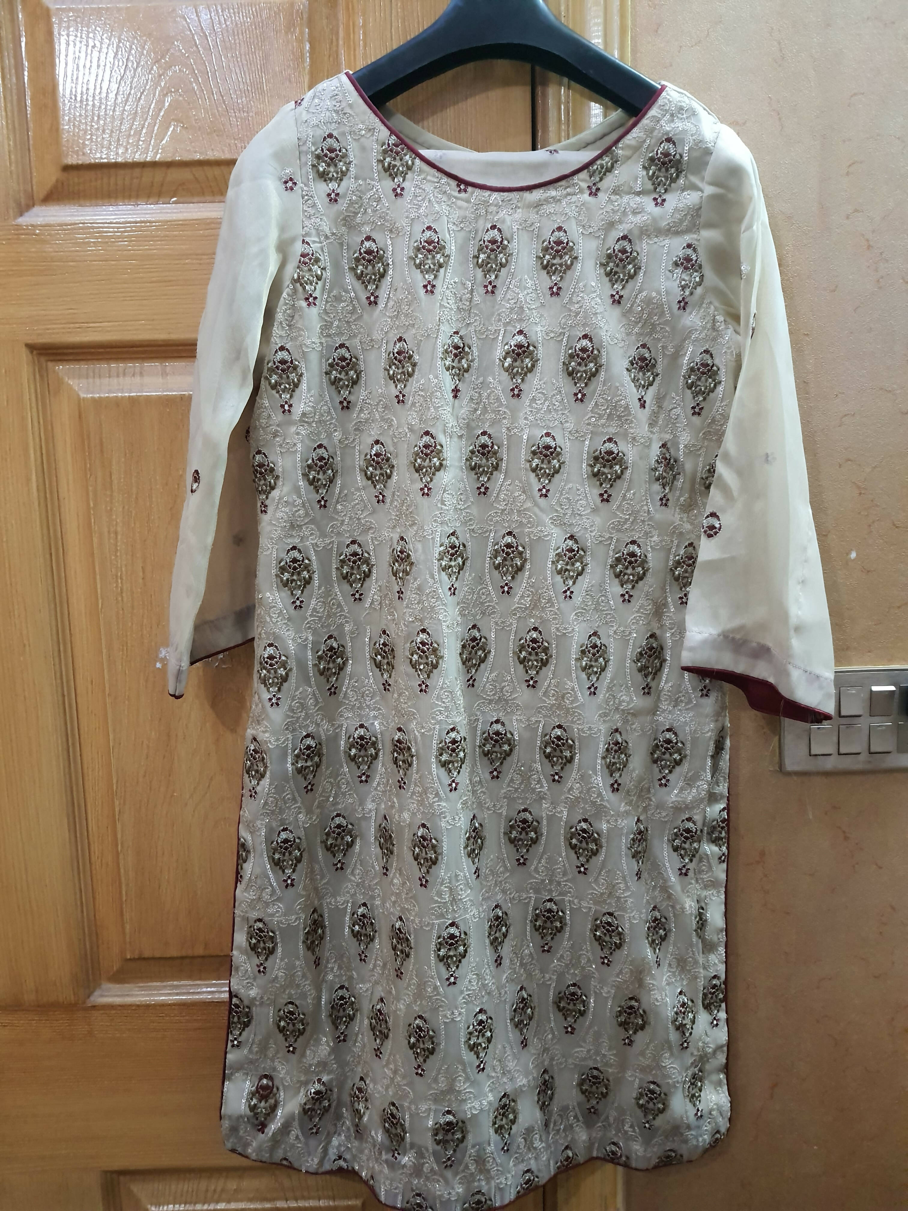 Masuri 3 Pc Suit (Size: M ) | Women Kurta | New