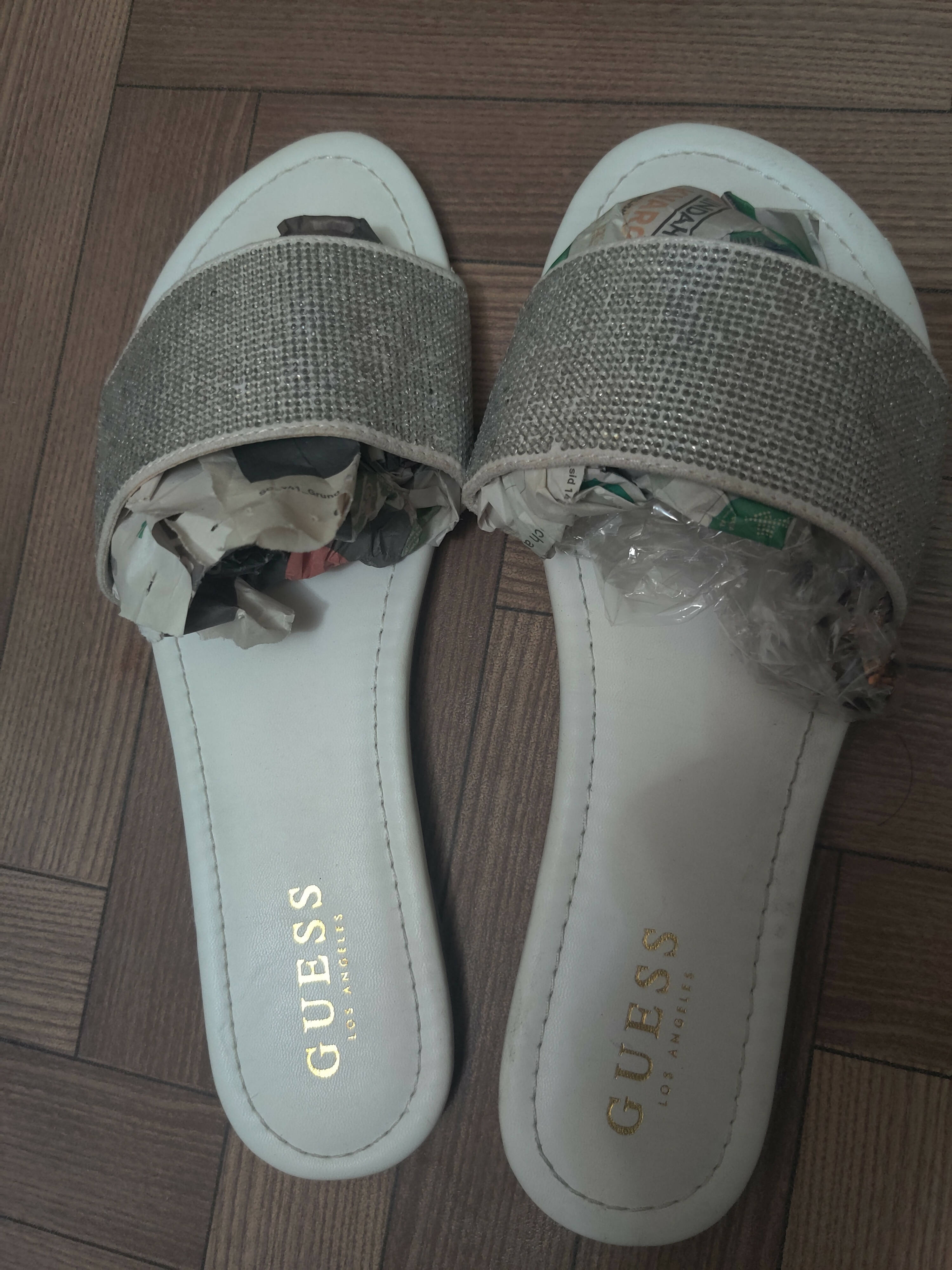 Guess | Women Shoes | Size: 40 | Preloved