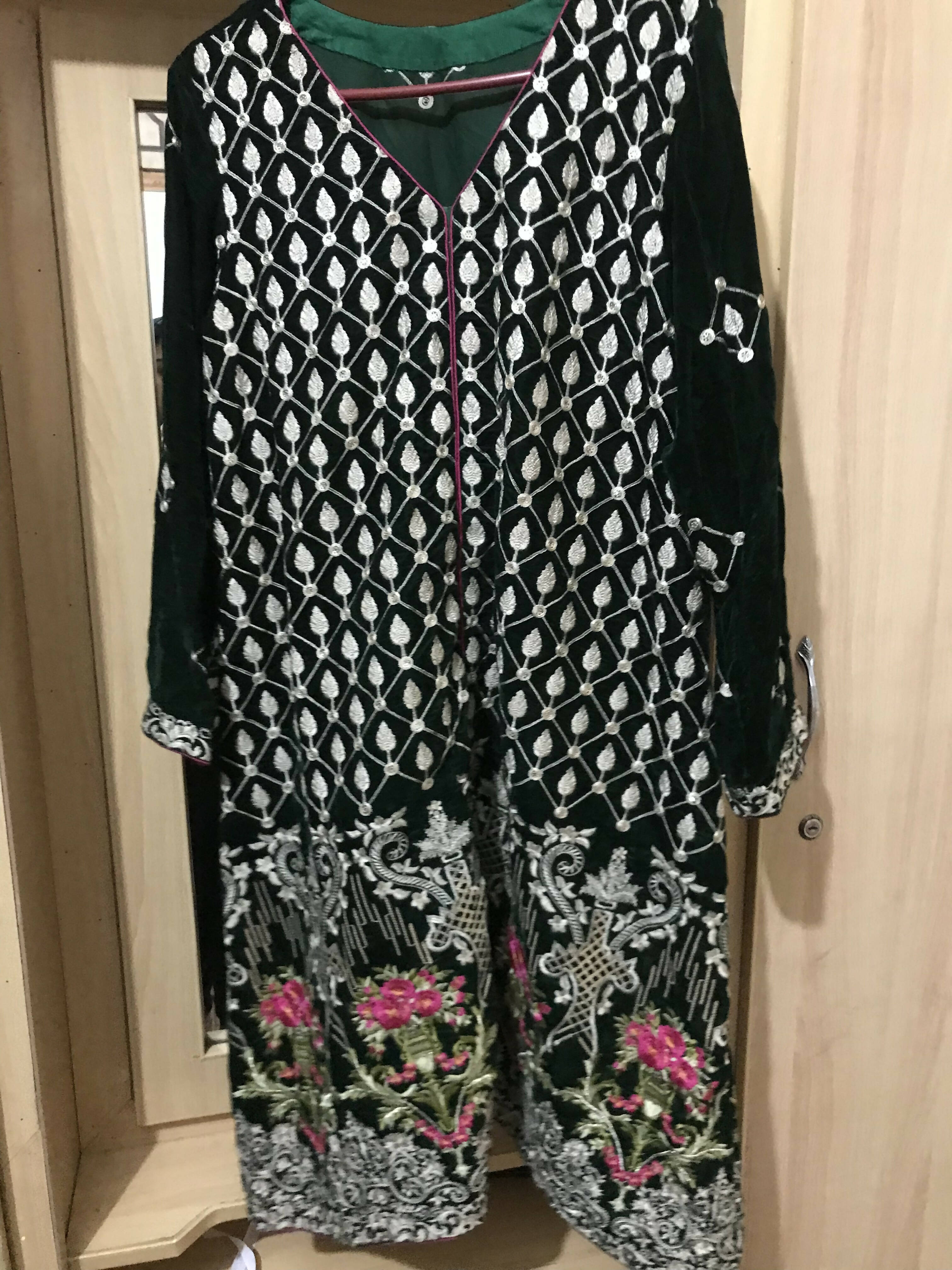 Embroidered Velvet Suit | Women Locally Made Formals | Medium | Preloved