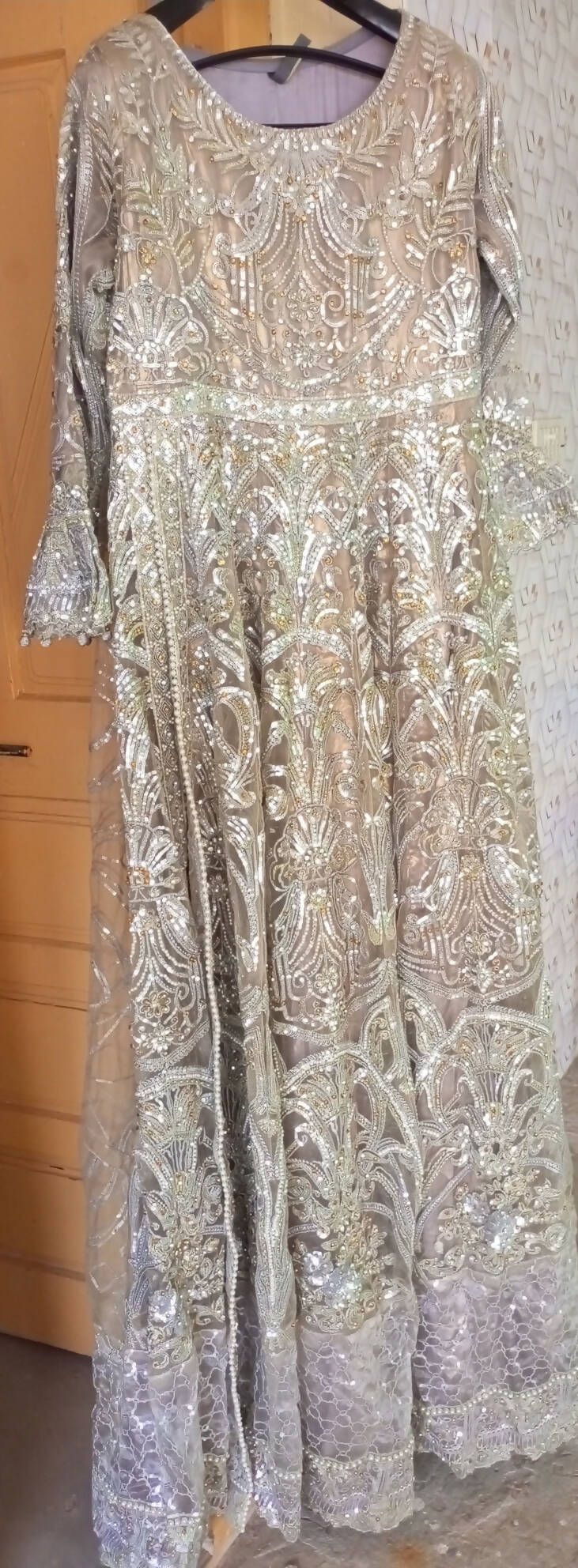 Stunning Golden Bridal Maxi | Women Bridals | Medium | Worn Once